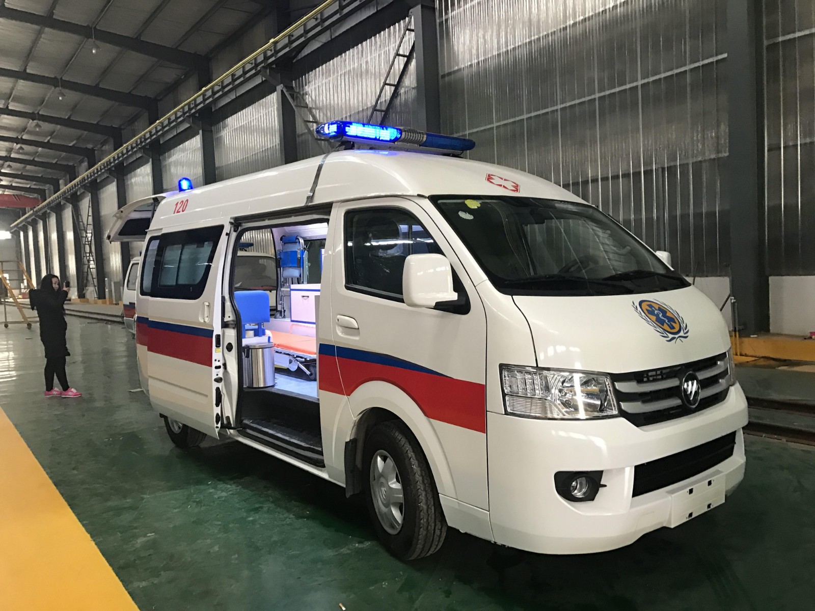 萝北县救护车转院